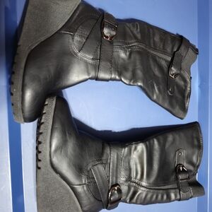 TOP Moda Black Heeled Boots